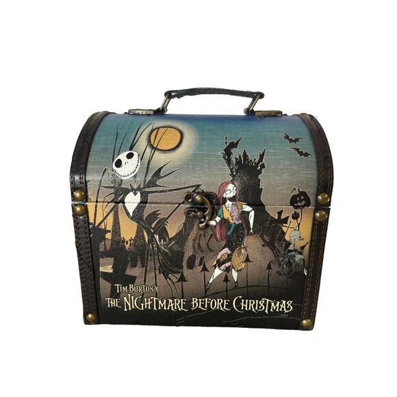 NECA Disney The Nightmare Before Christmas Domed Treasure Chest/Storage Box